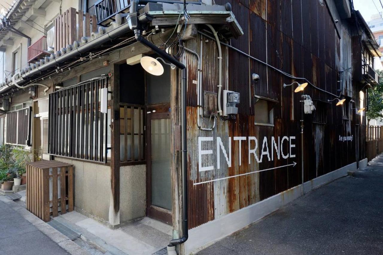 The Wonder At Stay-Machiya Karahori- Осака Екстериор снимка