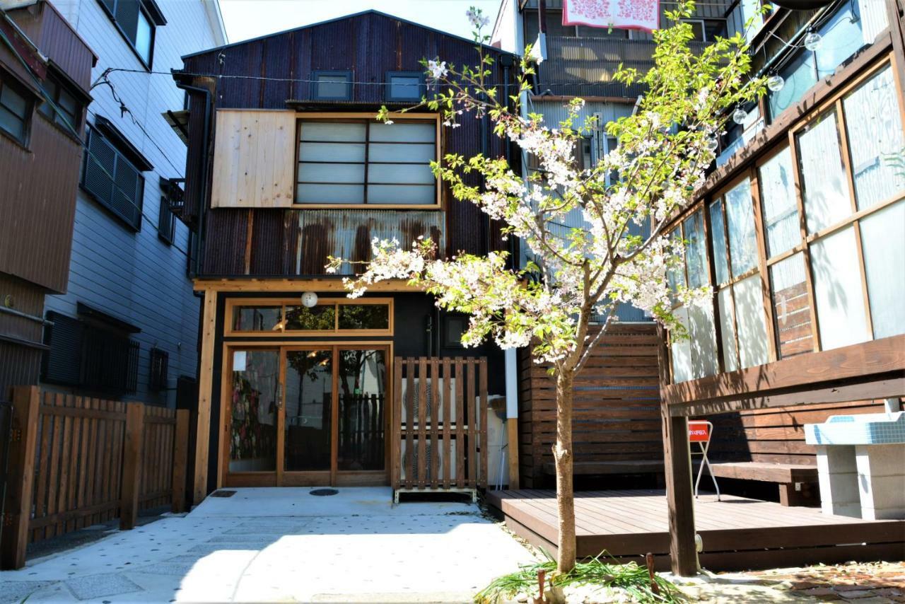 The Wonder At Stay-Machiya Karahori- Осака Екстериор снимка